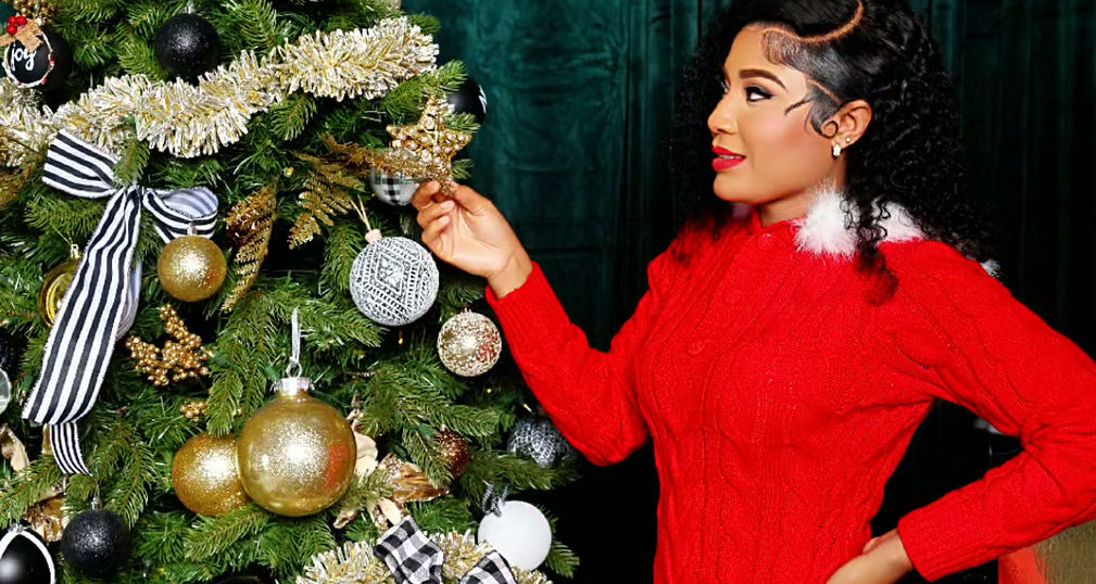 Christmas Francesca 1_12-07-2025